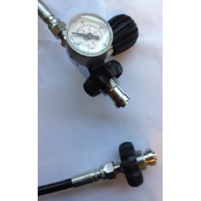 Dekanteringsslange med 2 meter slange 300bar O2