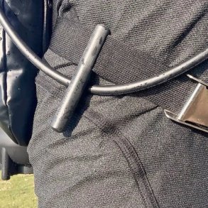 Apeks long hose retainer